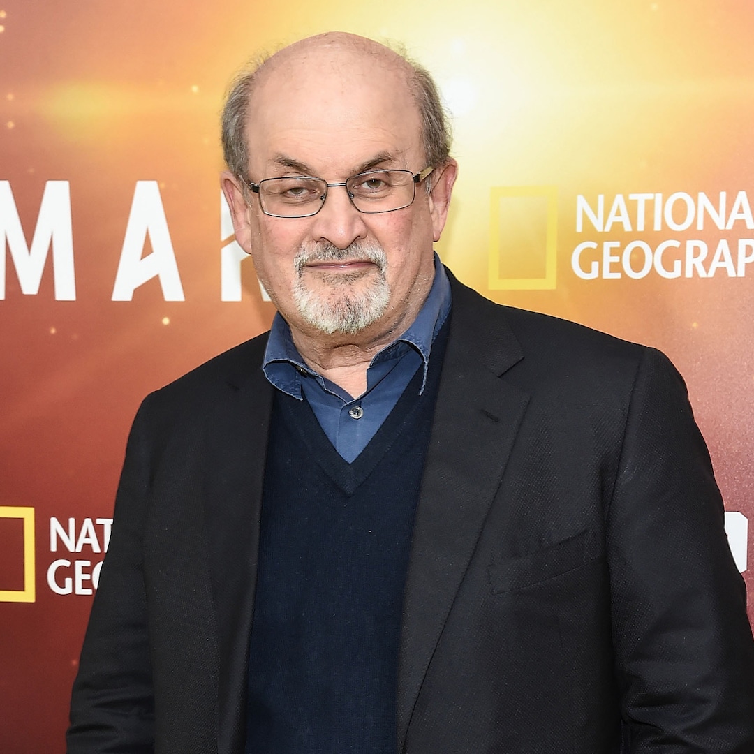 Writer Salman Rushdie will probably lose an eye after being stabbed on a ventilator and on stage